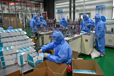 濟南企業(yè)開足馬力，助力疫情防控——衛(wèi)生用品和一次性醫(yī)療用品生產(chǎn)全力推進